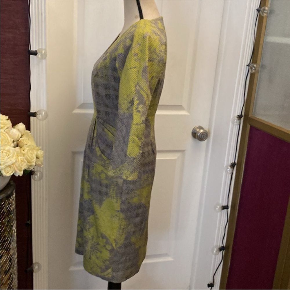 Hilton Hollis Elegant Gray and Yellow Floral Dress, US4 - Picture 6 of 10